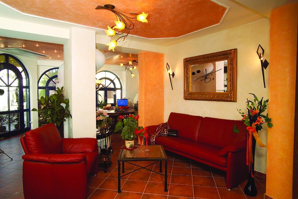 Cleo'S Hotel Kallstadt Exterior photo